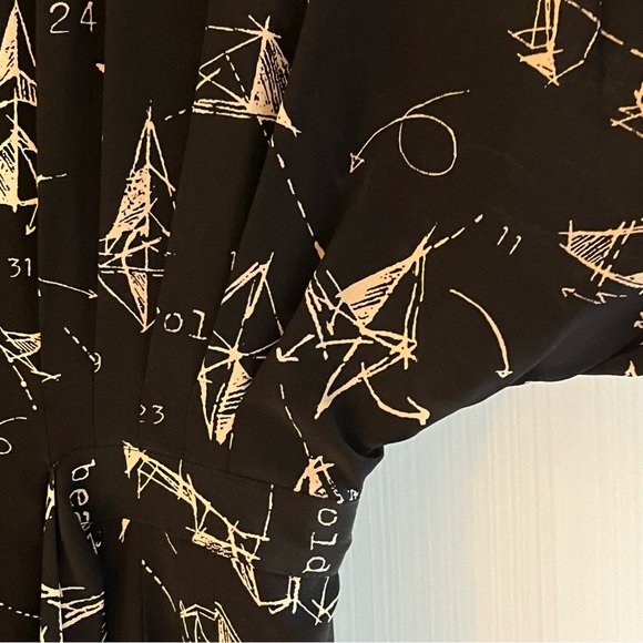 Anthropologie Moulinette Soeurs Many Folds 100% Silk Dress 2 Origami Black Ivory - Picture 5 of 12